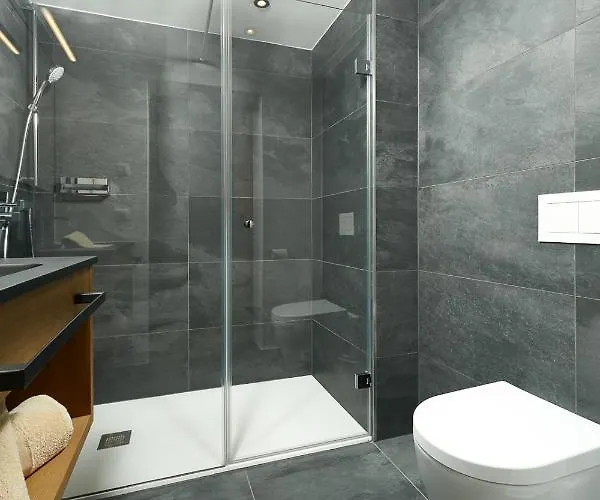 Apartment Runhof 47°10 *