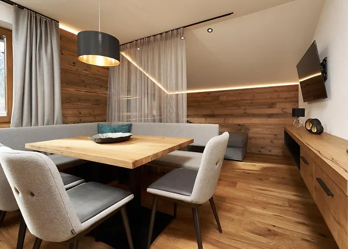 公寓 Runhof 47°10 *