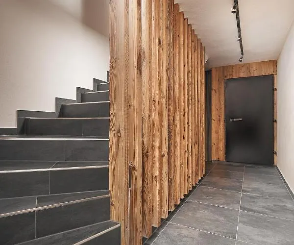 Runhof 47°10 * 朗根费尔德