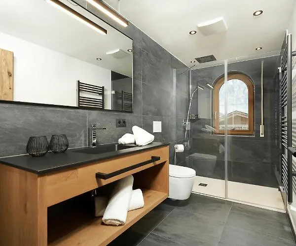 Runhof 47°10 公寓 *